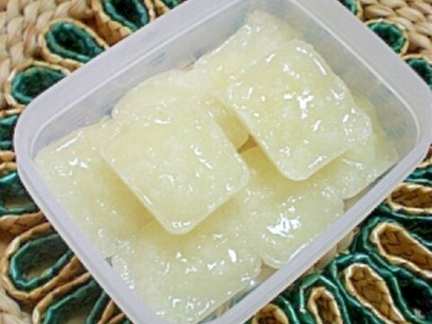 離乳食初期 玉ねぎのすり潰し 冷凍ストック レシピ 作り方 By はちわれ413 楽天レシピ 離乳食初期 玉ねぎのすり潰し 冷凍ストック レシピ 作り方 By はちわれ413 楽天レシピ